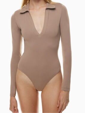 Aritzia / Babaton contour polo long sleeve bodysuit (olive green)
